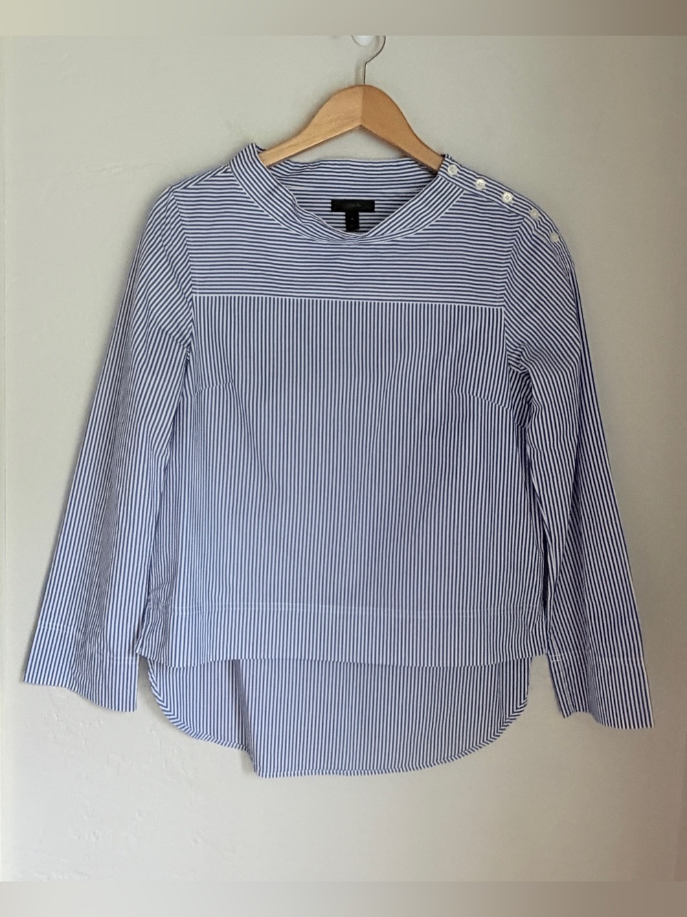 J. Crew Top Women's Blue &‎ White Stripe  Funnelneck Top in Cotton Poplin Size 4